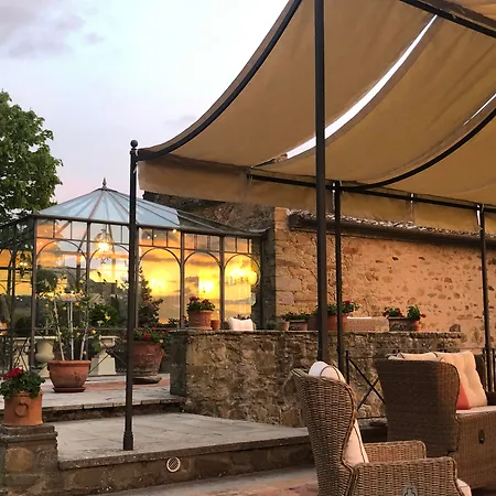 호텔 Il Falconiere Relais & 5*