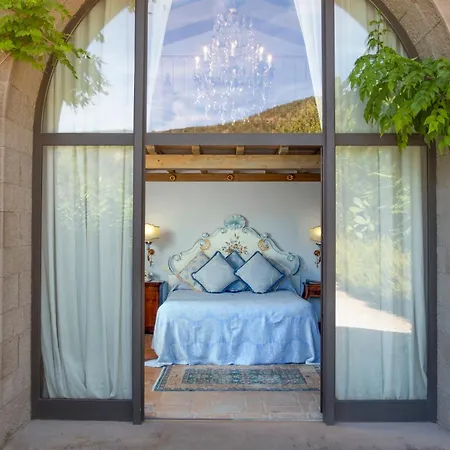 Il Falconiere Relais & מלון 5*