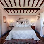 Il Falconiere Relais & Hotel