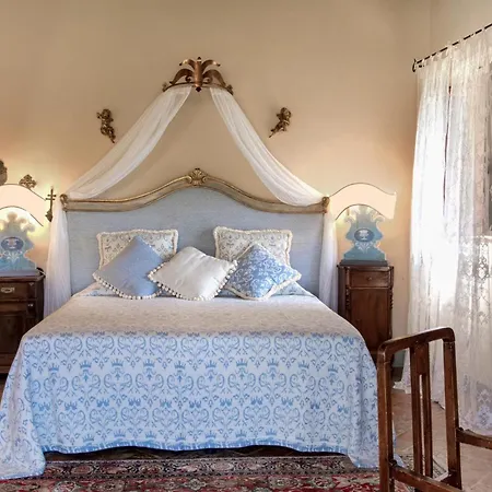 Il Falconiere Relais & Szálloda Cortona