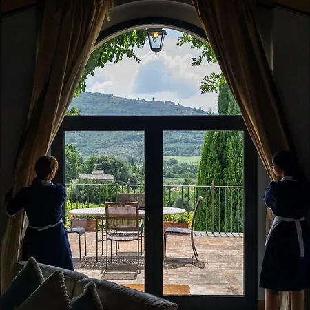 Il Falconiere Relais & Szálloda Cortona