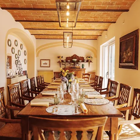 Il Falconiere Relais & Otel 5*