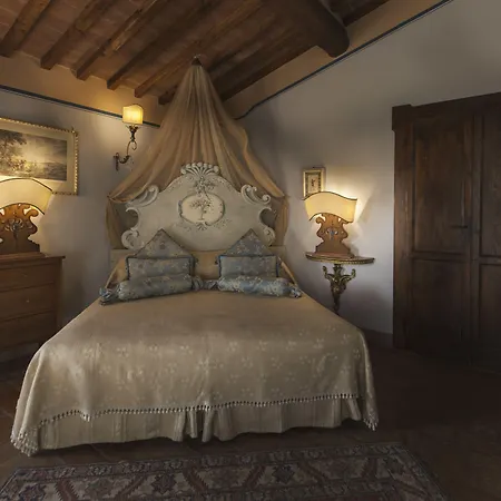 Il Falconiere Relais &