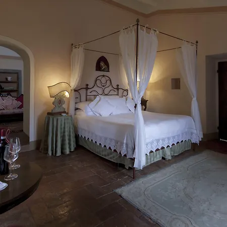 Il Falconiere Relais & ホテル