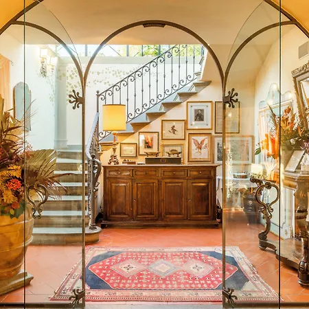 Il Falconiere Relais & Szálloda 5*