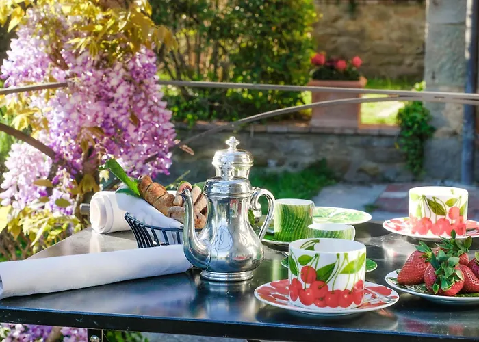 فندق Il Falconiere Relais & 5*