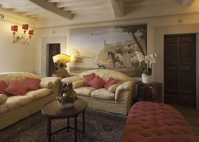 Hotell Il Falconiere Relais &